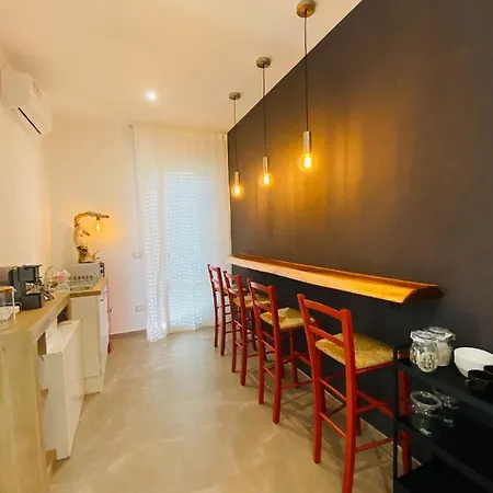 Bed & Breakfast The World