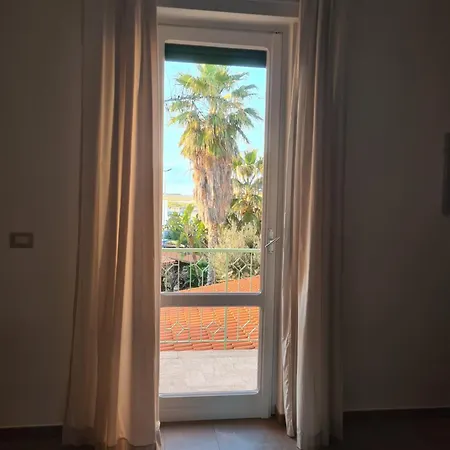 Bed & Breakfast The World