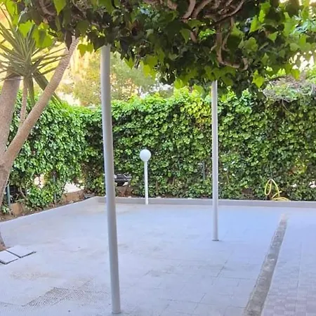 The World לינה וארוחת בוקר ברינדיזי